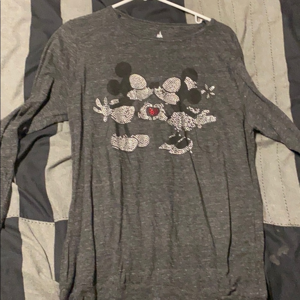 Long sleeve light weight Minnie and Mickey shirt